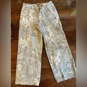 Boys RSQ light camo loose jeans